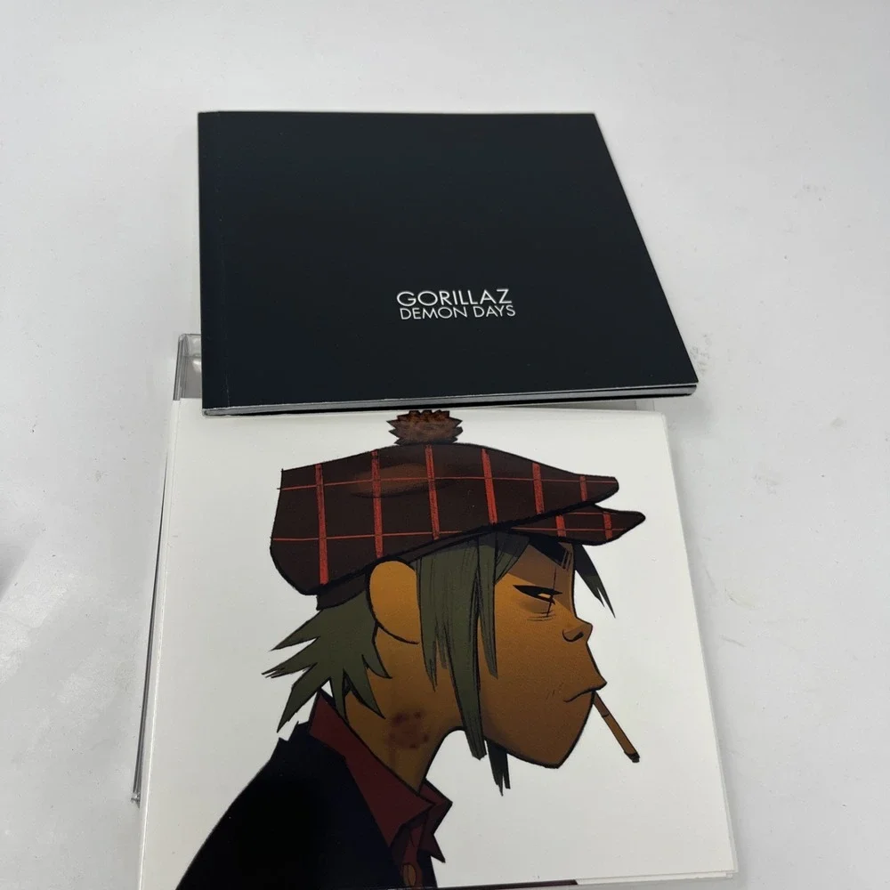 Gorillaz Demon Days CD & DVD 2-Disc Version w/Slipcover 2005 Used - Picture 4 of 7